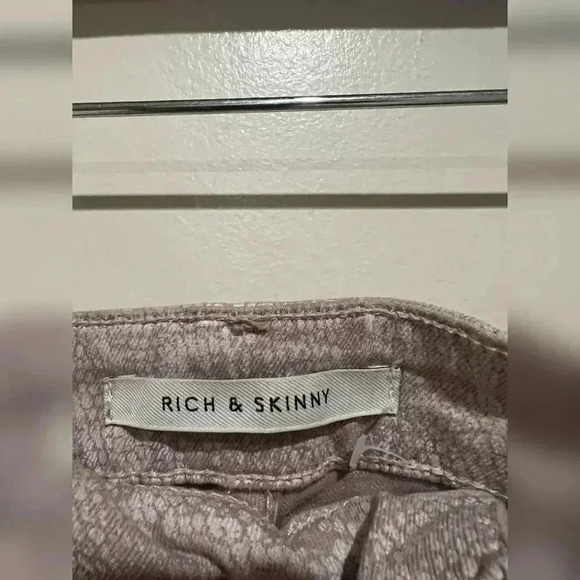 Rich & Skinny Python Pants - Picture 3 of 5